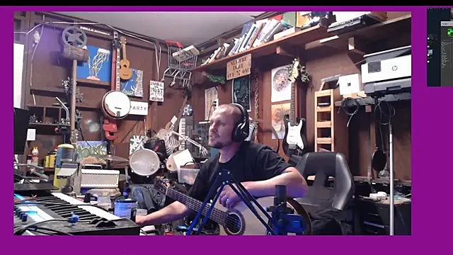 Snapshot of itsjameswebbscope chatting on November 20, 9:25 pm itsjameswebbscope online show from November 20, 9:25 pm