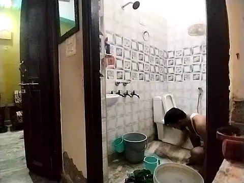 Snapshot of bigvorn6 chatting on November 16, 6:07 am bigvorn6 online show from November 16, 6:07 am