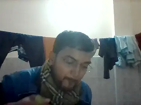 Snapshot of bigvorn6 chatting on December 16, 3:38 pm bigvorn6 online show from December 16, 3:38 pm