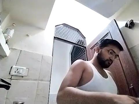 bigvorn6 online show from April 15, 1:37 pm