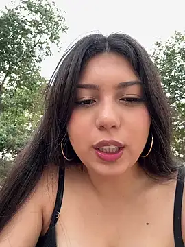 Maii chan online show from February 23, 8:00 pm