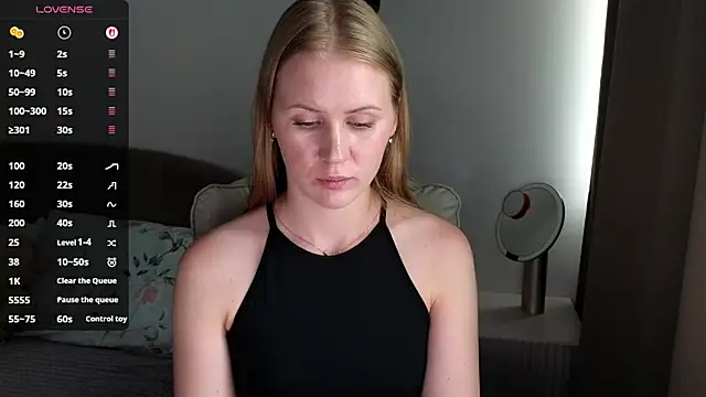 IsabelAllen online show from July 24, 12:23 pm