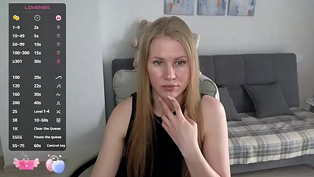 IsabelAllen online show from April 2, 8:43 am