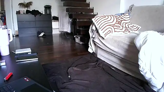 Snapshot of tahlialane chatting on June 13, 11:41 am tahlialane online show from June 13, 11:41 am