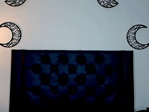 EvoletFMK online show from September 28, 11:28 am