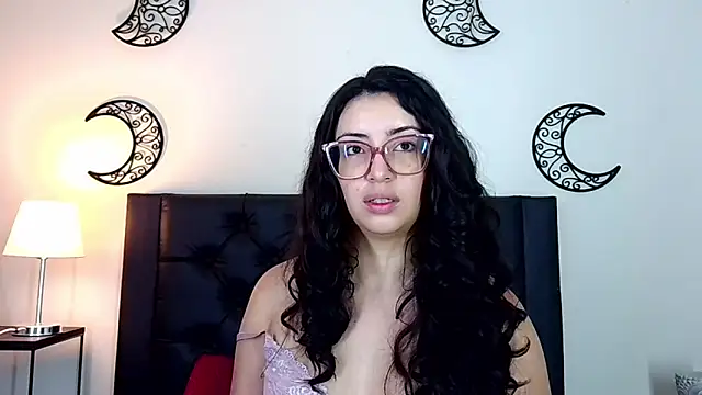 EvoletFMK online show from October 26, 11:10 am