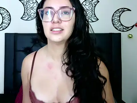 EvoletFMK online show from December 16, 9:13 am