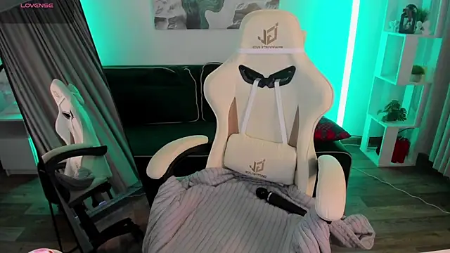 VanessaSmuth online show from February 12, 2:22 am