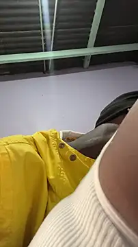 BringBackLostLover online show from April 11, 3:38 pm