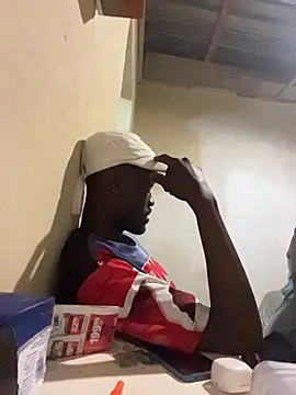 Snapshot of BringBackLostLover chatting on November 4, 10:52 am BringBackLostLover online show from November 4, 10:52 am