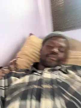 BringBackLostLover online show from December 22, 8:14 am