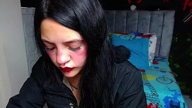 Violettasquirt online show from May 19, 3:19 pm