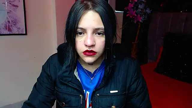 Violettasquirt online show from November 10, 1:27 pm