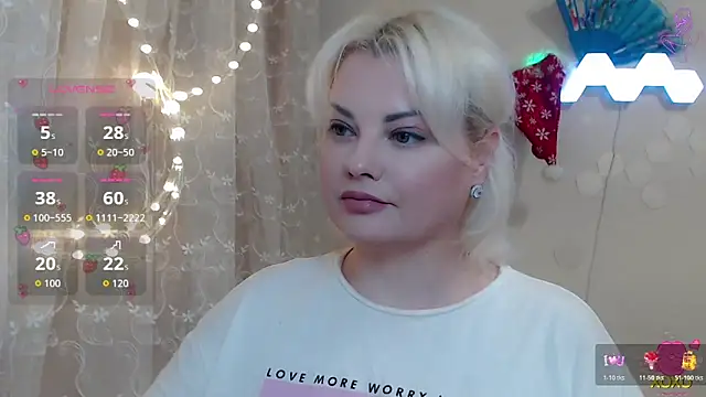 JewellKiss7 online show from December 22, 6:52 pm