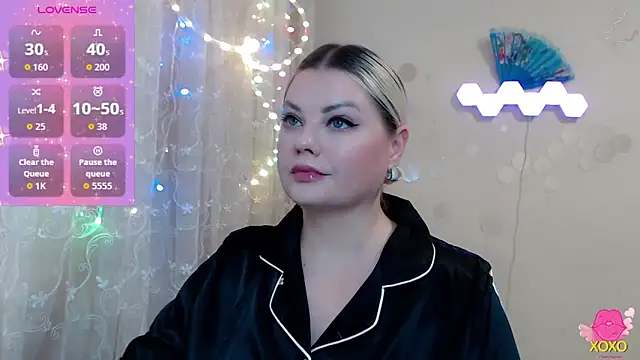 JewellKiss7 online show from March 25, 6:51 pm