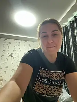 Snapshot of KisssAmmeli chatting on September 14, 7:09 am KisssAmmeli online show from September 14, 7:09 am