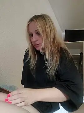 Linda 999 online show from November 10, 11:04 am