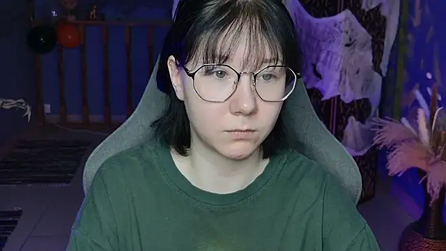 Snapshot of NancyMartinez chatting on October 23, 5:17 am NancyMartinez online show from October 23, 5:17 am