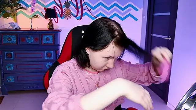 Snapshot of NancyMartinez chatting on November 22, 5:06 am NancyMartinez online show from November 22, 5:06 am