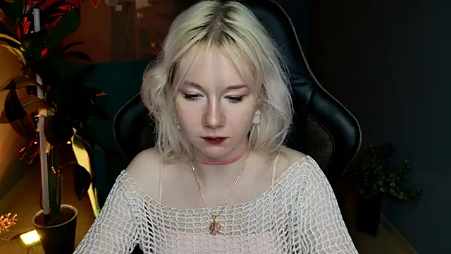 NancyMartinez online show from March 12, 4:13 pm