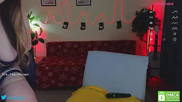 cosycute  online show from December 5, 8:06 pm
