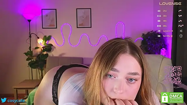 cosycute  online show from September 29, 5:29 pm
