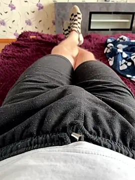 red red00 online show from January 11, 10:00 am