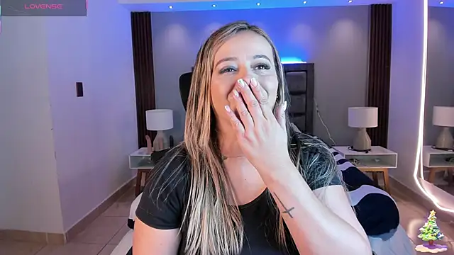 Susann Ross online show from December 18, 10:52 am