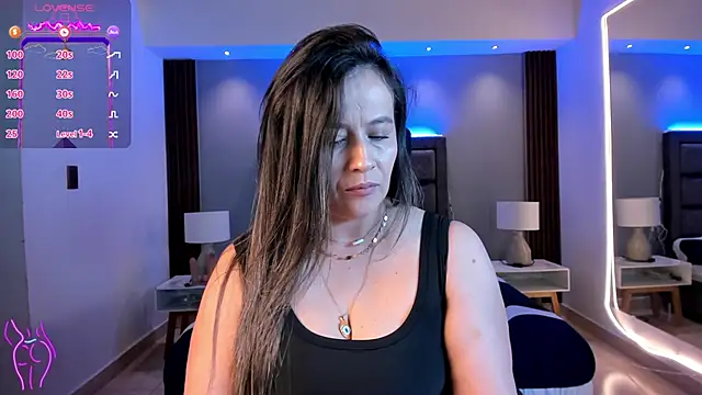 Susann Ross online show from November 6, 10:52 am