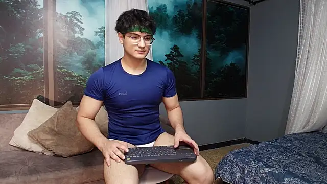 Mark Evans1  online show from February 14, 2:50 am