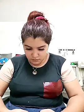 girl tentation69 online show from February 1, 6:29 pm