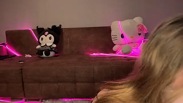 hanna cry baby online show from February 26, 9:26 pm