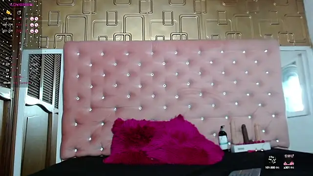 Molly gomez  online show from March 1, 7:37 pm