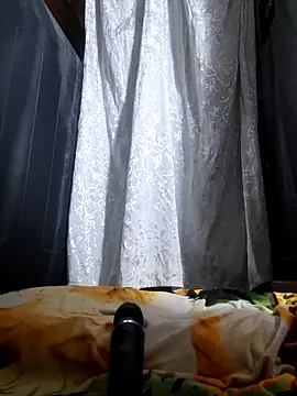 LunaDrago online show from November 5, 4:26 am