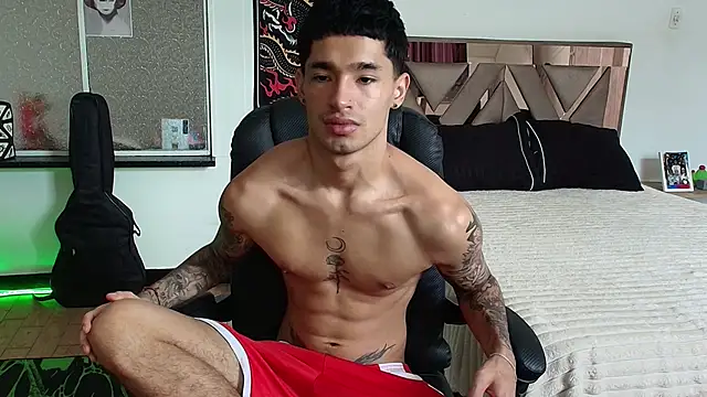 Damon  333 online show from October 20, 8:09 pm