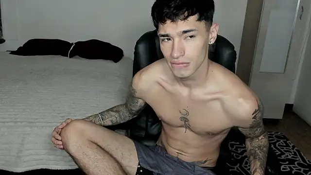 Damon  333 online show from February 17, 1:14 am