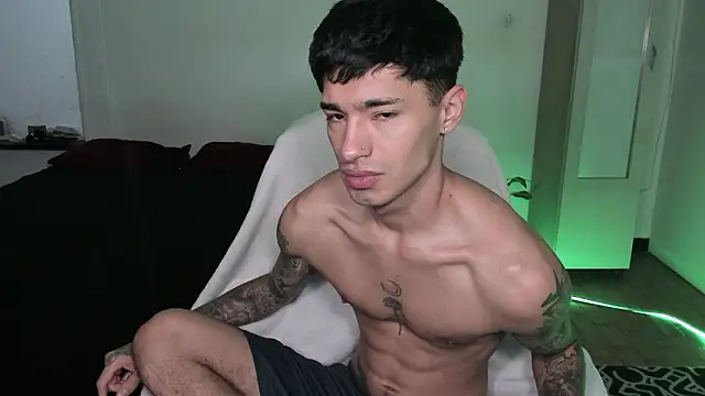 Damon  333 online show from February 24, 5:03 pm