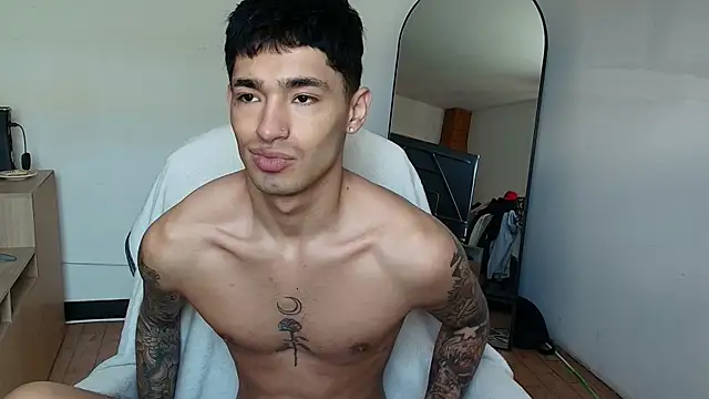 Damon  333 online show from December 4, 5:56 pm