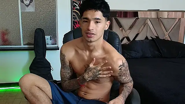 Damon  333 online show from October 2, 5:49 pm