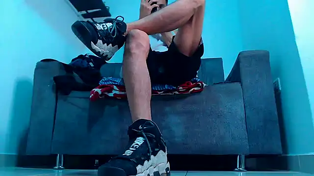 mastersmits online show from March 24, 1:05 am