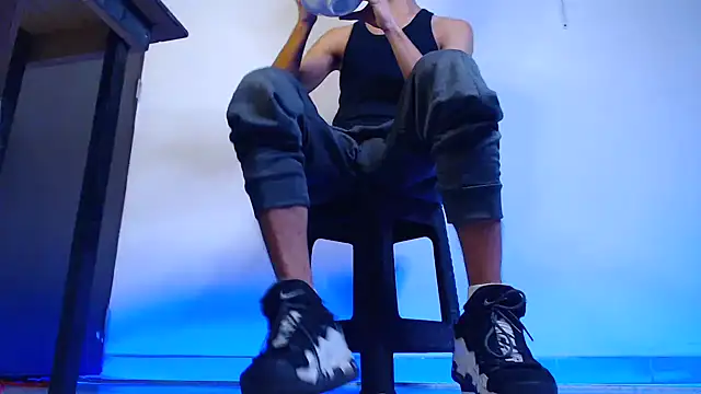 mastersmits online show from November 28, 7:03 pm