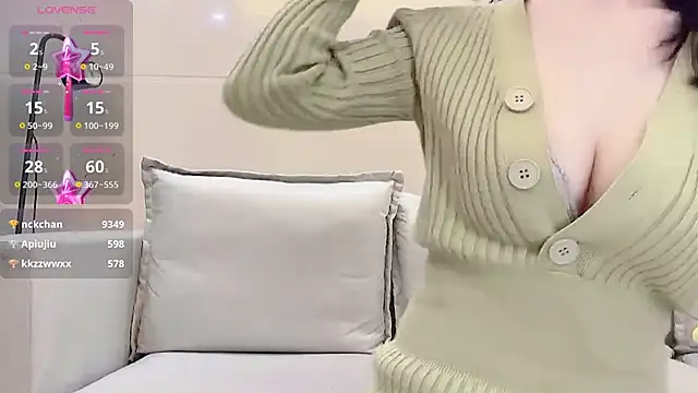 ruoling 19 online show from December 13, 3:32 pm