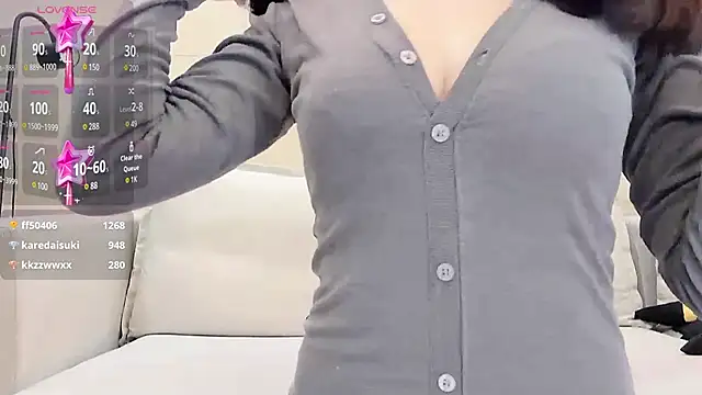 ruoling 19 online show from December 25, 5:58 pm