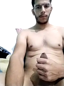 Snapshot of G0stragos chatting on January 11, 1:32 pm G0stragos online show from January 11, 1:32 pm