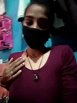 Snapshot of Poojashrma33 chatting on February 16, 7:26 am Poojashrma33 online show from February 16, 7:26 am