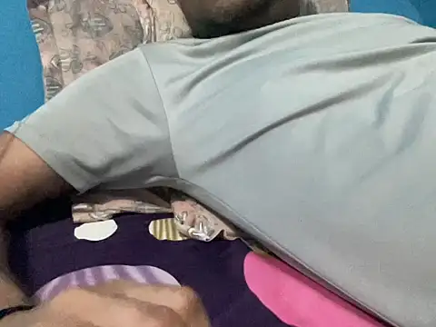 NiceBoy9099 online show from September 14, 11:32 am