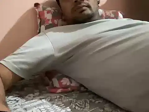 NiceBoy9099 online show from September 18, 4:54 pm