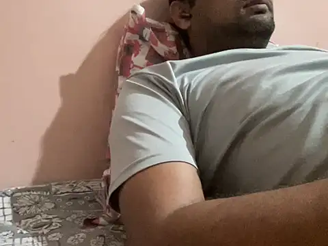 NiceBoy9099 online show from November 6, 5:50 pm