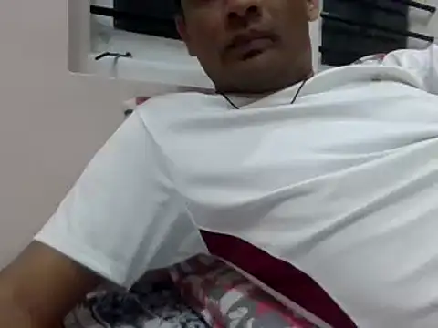 NiceBoy9099 online show from December 1, 5:40 pm