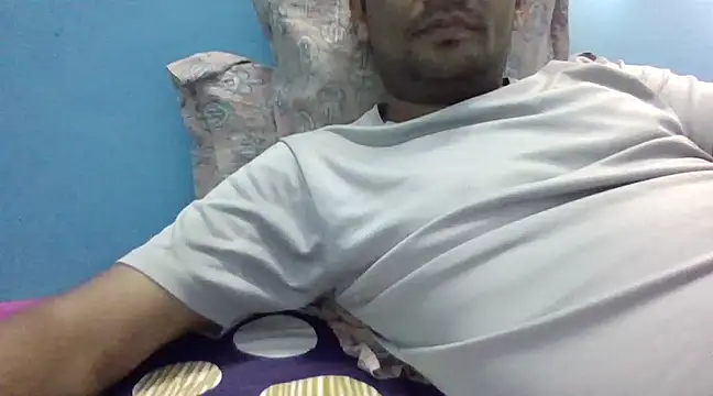 NiceBoy9099 online show from March 9, 9:24 am